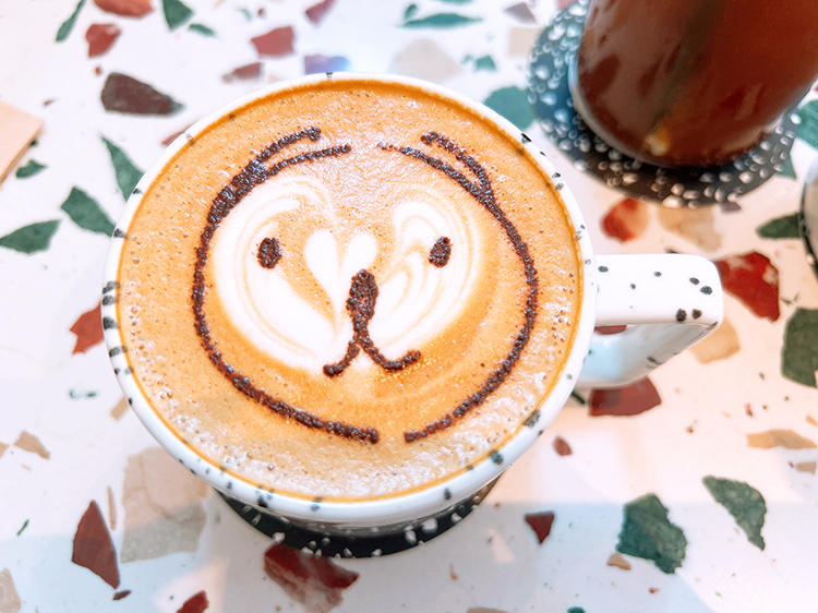 「Ryumon coffee stand」やぶラテ