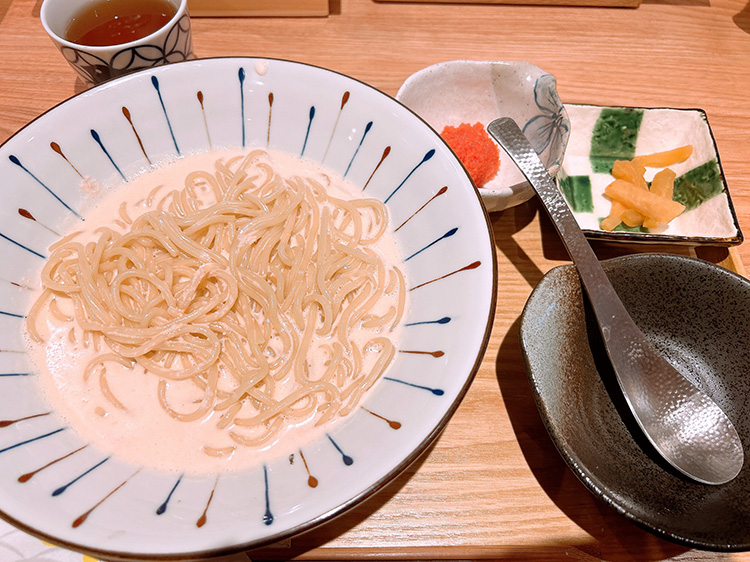 「東京たらこスパゲティ 吉祥寺店」のたらこと生クリームの濃厚ソース