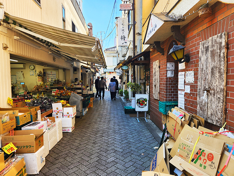 「山猫軒」商店街2