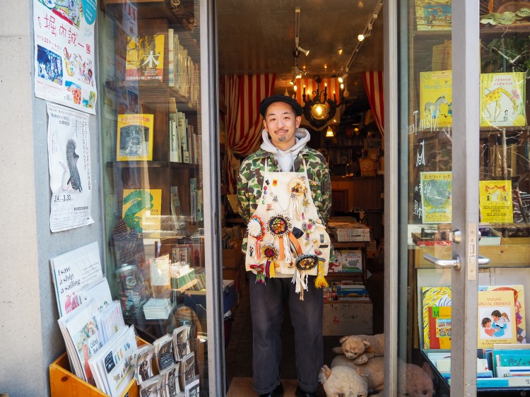 メインテント店主の冨樫さん