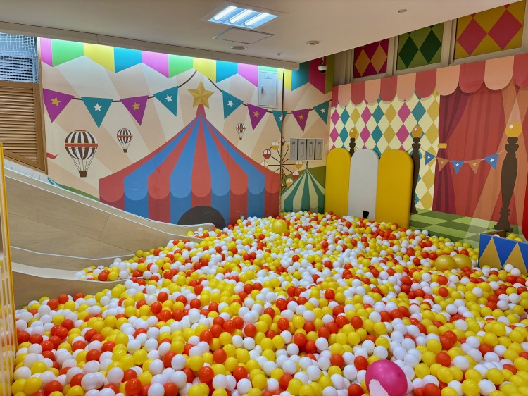 NICOPA＆nico ground 吉祥寺店のボールプール