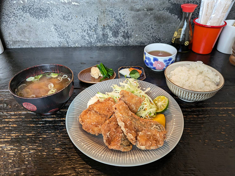 「定食あさひ」の日替り定食