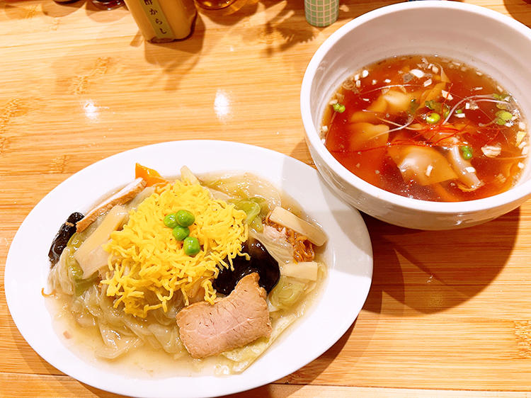 「吉昇亭」あんかけ焼きそば（小盛） 小わんたんセット