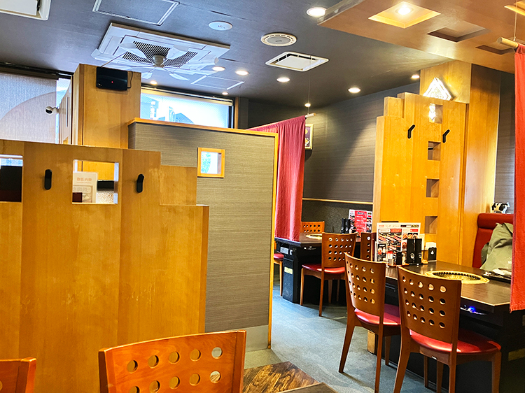 「焼肉 道盛」店内