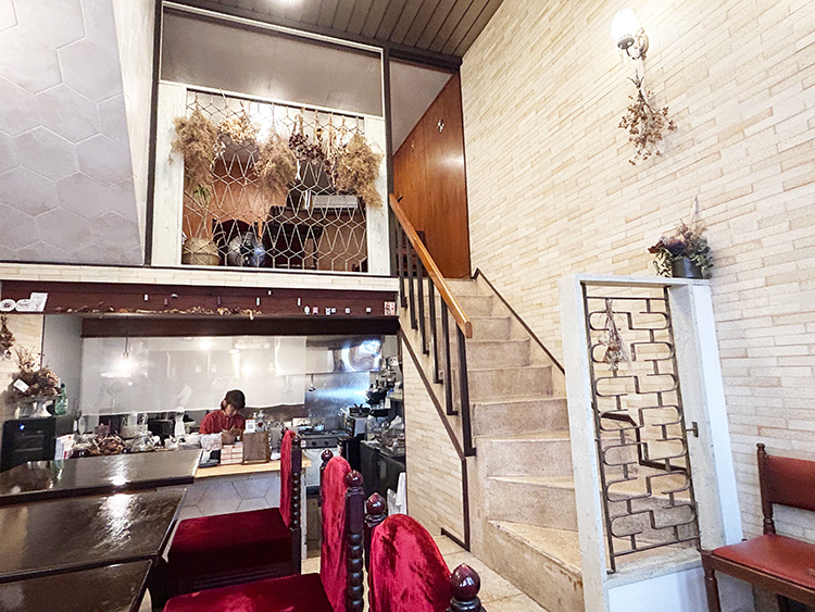 「喫茶coniwa」の店内
