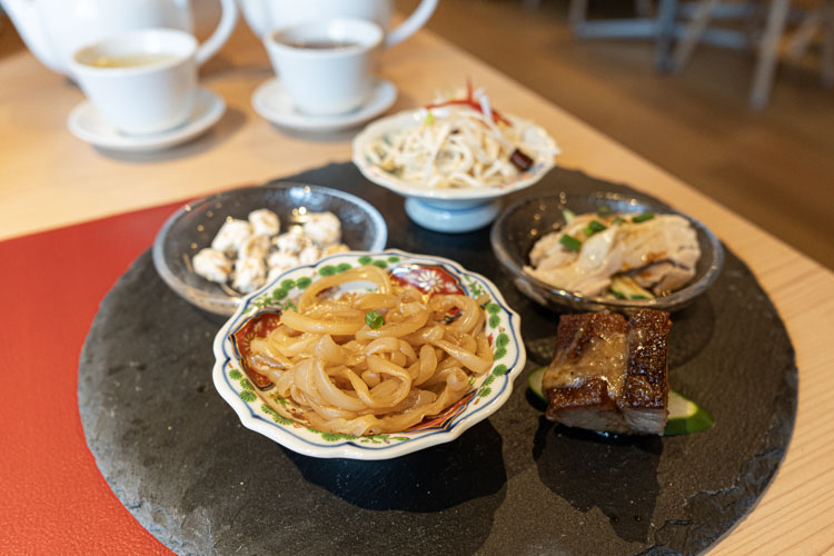 「CANTON8茶楼」の中華前菜5種盛り合わせ