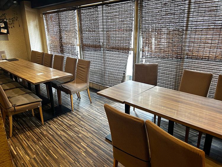 「居酒屋 一」の店内