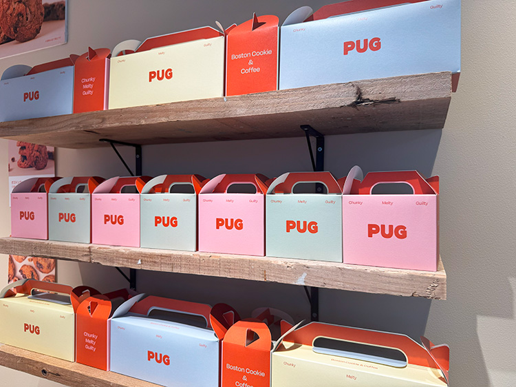「PUG 吉祥寺パルコ店」のボックス