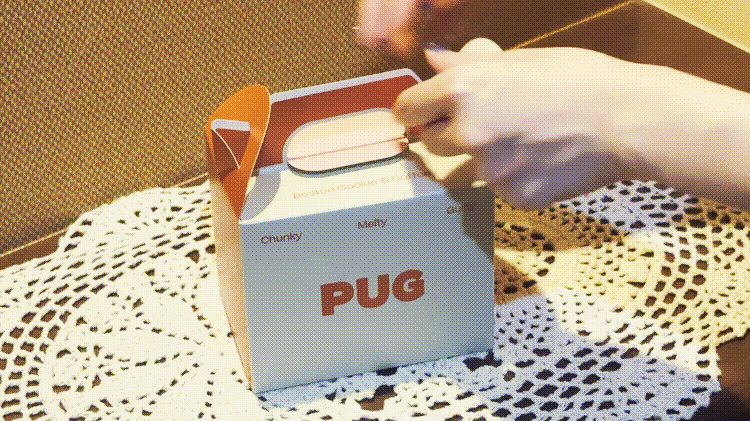 「PUG 吉祥寺パルコ店」のボックスクッキーGIF