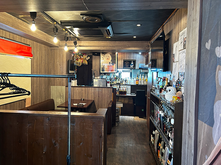 「牛タンAZABU屋」の店内