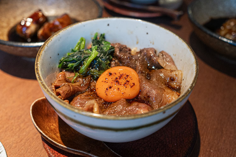 「sinensis」のよだれ牛肉ご飯