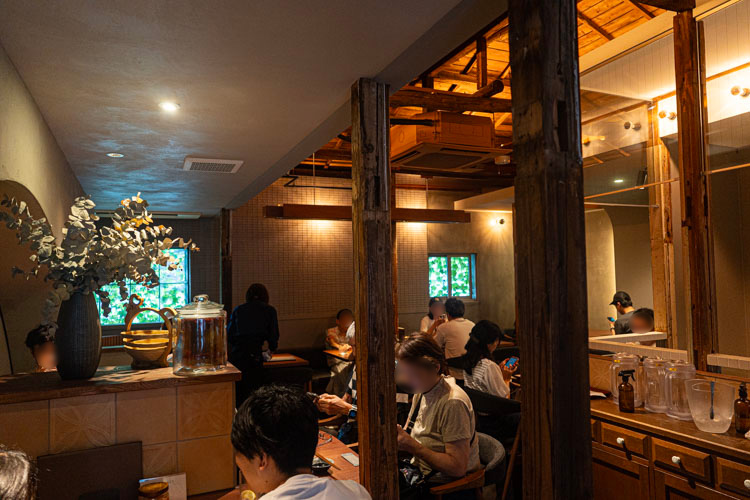 「sinensis」の店内