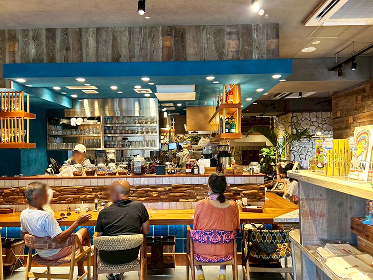 「Kona's Coffee 西荻窪店」カウンター席2
