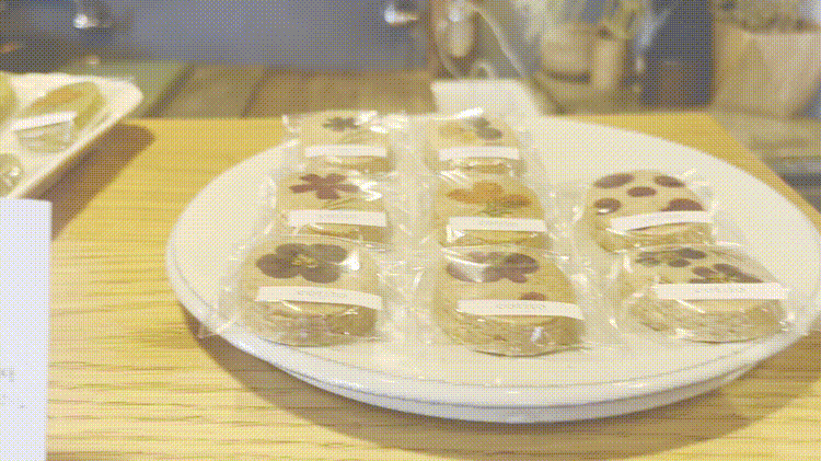 「cotito ハナトオカシト」クッキーGIF