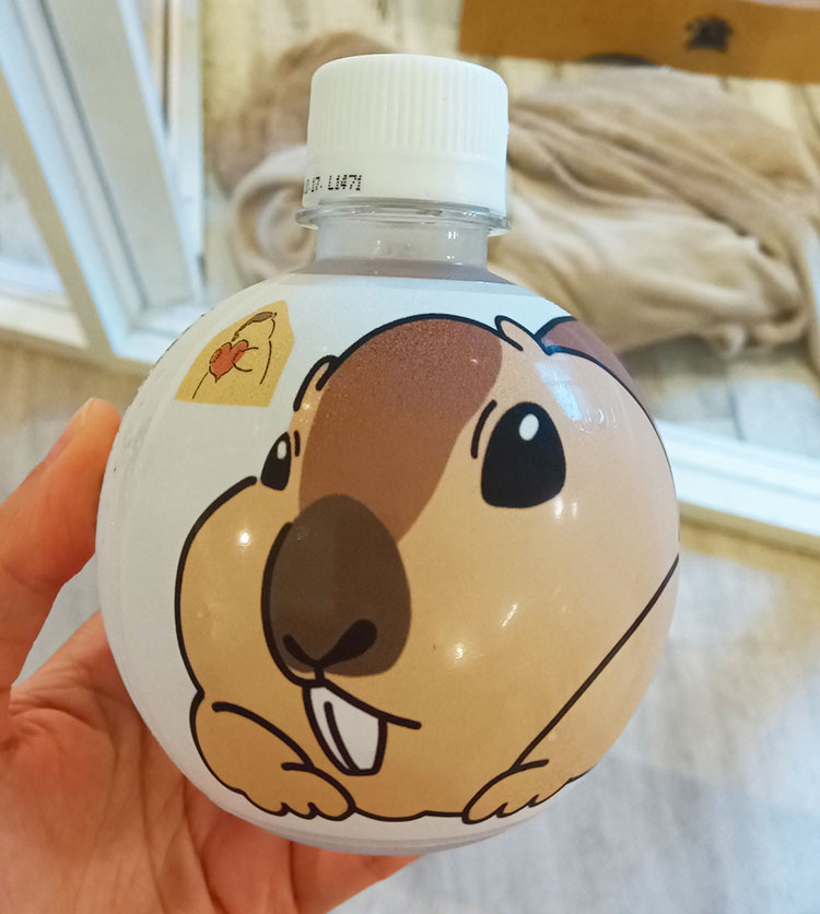 マーモット村のオリジナルボトル