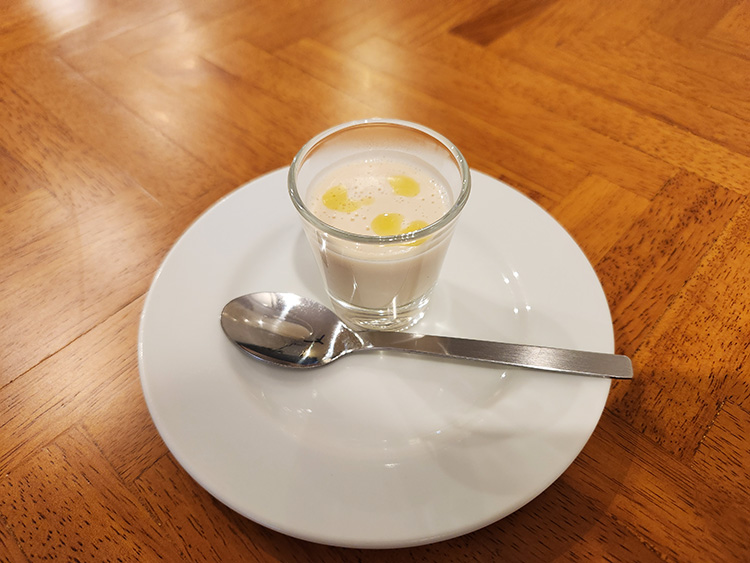 「Bistro chataigne」の一口前菜