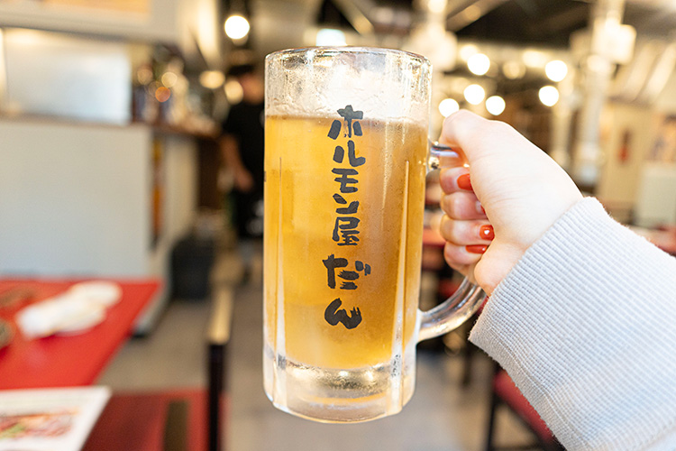 「焼肉ホルモン屋だん 吉祥寺店」のジョッキ
