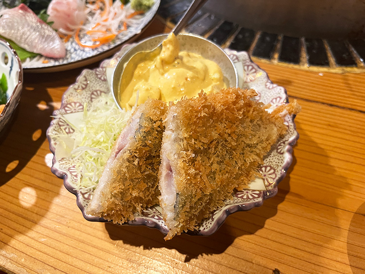 「常蔵」のアジフライ(ハーフ)