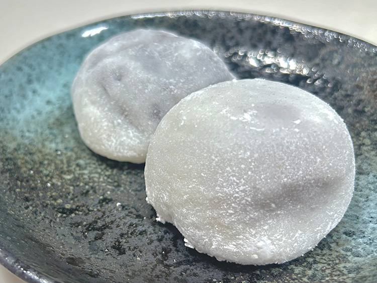 「越後鶴屋」のフルーツ大福