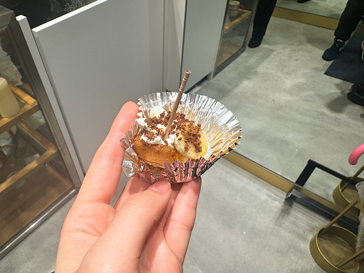 「メゾンドワッフル」の試食