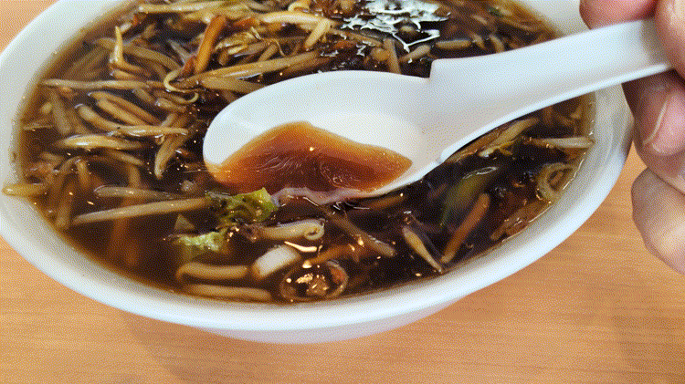 「YOKOHAMA中華そば かみ山」のサンマーメンGIF