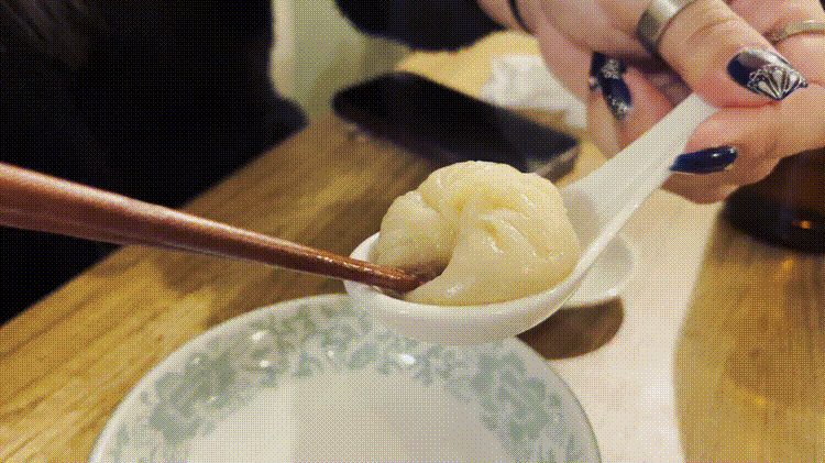 「SUIKA」の小籠包