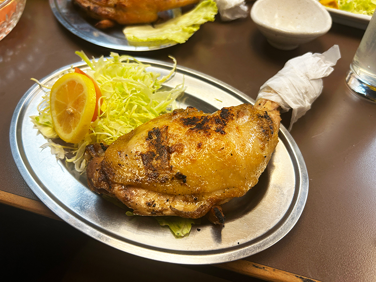 「いせや 総本店」若どりのもも焼き1