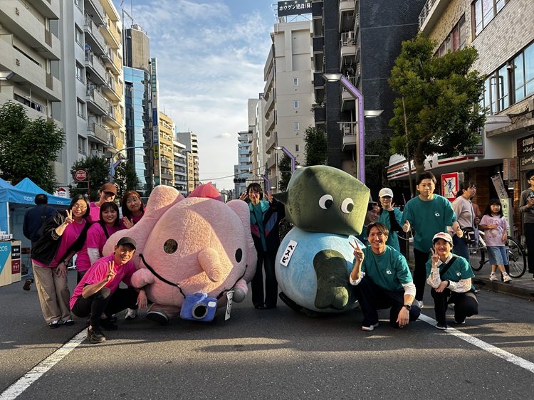 高円寺びっくり大道芸