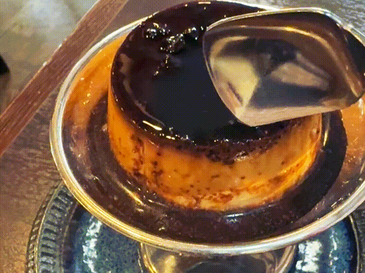 「ニンカフェ NING’S COFFEE」喫茶店のクラシックプリンGIF