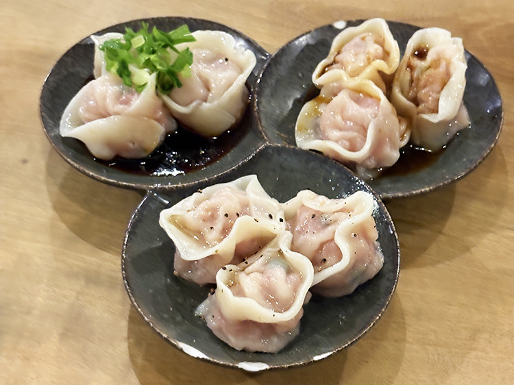「オイシイ水餃子クラブ」名物水餃子3種