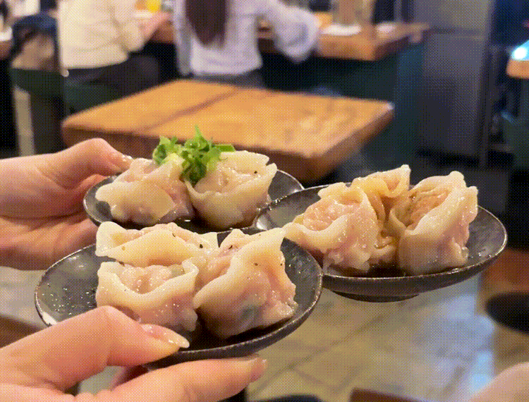 「オイシイ水餃子クラブ」水餃子GIF