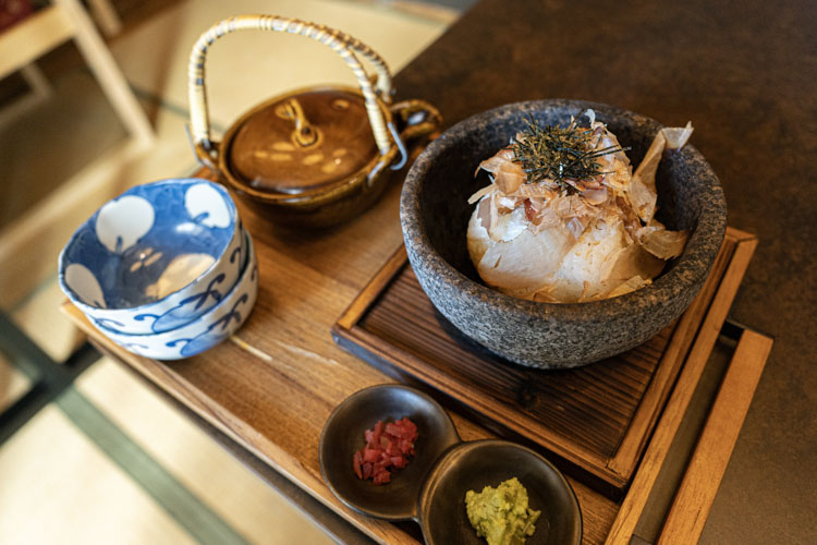 「和牛とお出汁」の石窯出汁茶漬け