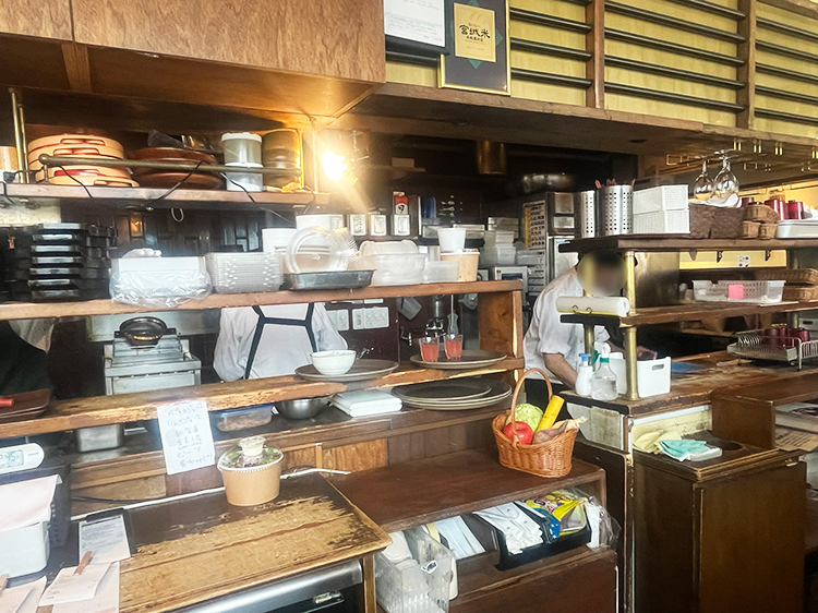 「山本のハンバーグ 吉祥寺」店内1