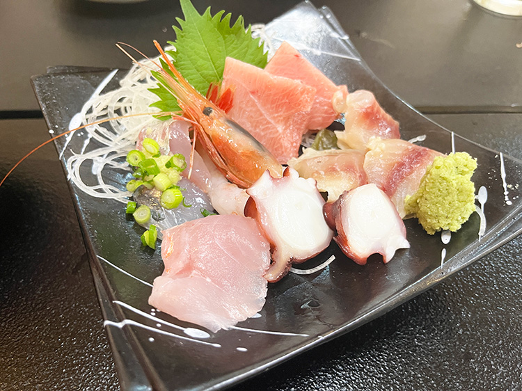 「幸寿司」刺身盛り合わせ