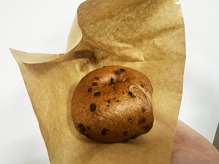 「MIRA Bagel」チョコチップ＆クッキー