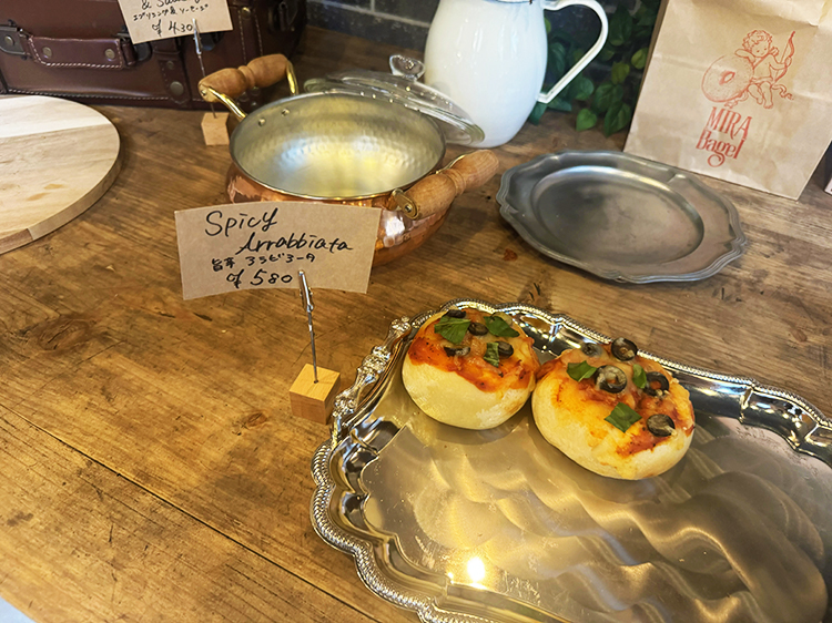 「MIRA Bagel」シルバートレイ