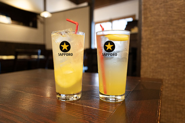 「モツキチスタンド」のドリンク