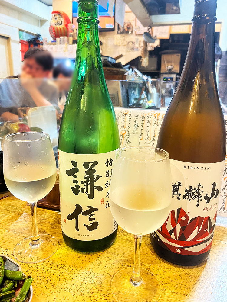 「とみ笑」謙信、麒麟山