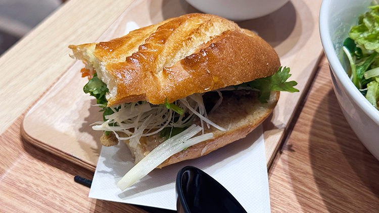 「バインミーシンチャオ 吉祥寺マルイ店」ミニバインミー