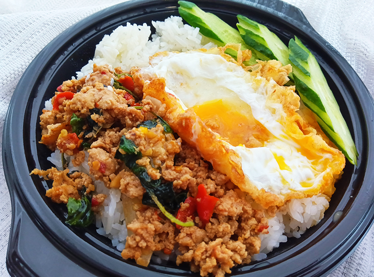 「タイ料理居酒屋 キングサイアム吉祥寺」カッパカオ2