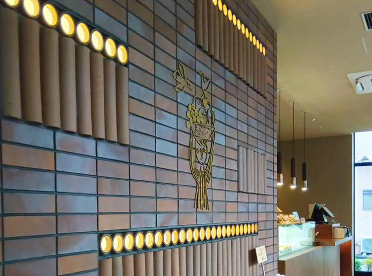 こけし屋の店内